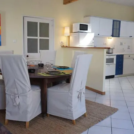 Casa vacanze Maison L'épine, 4 Pièces, 6 Personnes - Fr-1-224b-687