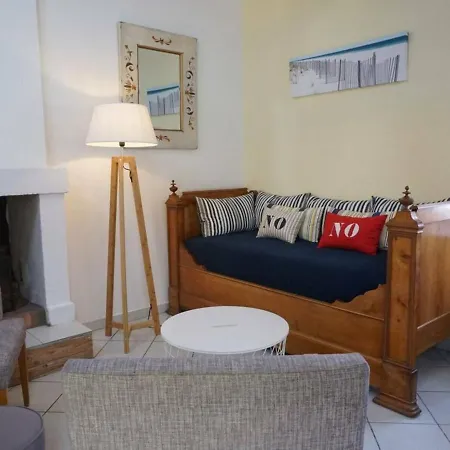 Casa vacanze Maison L'épine, 4 Pièces, 6 Personnes - Fr-1-224b-687 *